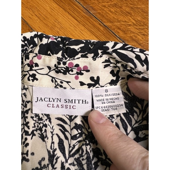 Jaclyn Smith Classic Button Up Silk Floral Blouse Long Sleeve Size 8 Black White - Picture 2 of 5